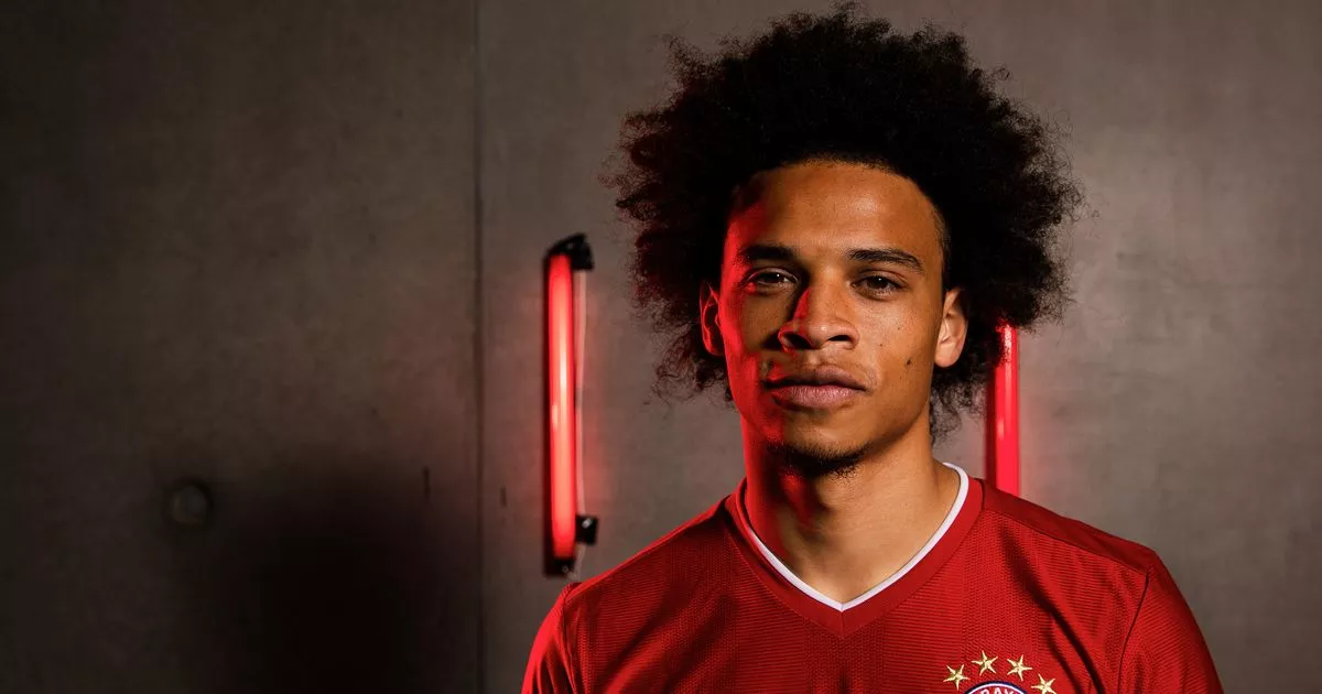 Включи сане. Leroy Sane футболист. Лерой Сане Бавария. Leroy Sane Бавария. Санэ футболист Бавария.