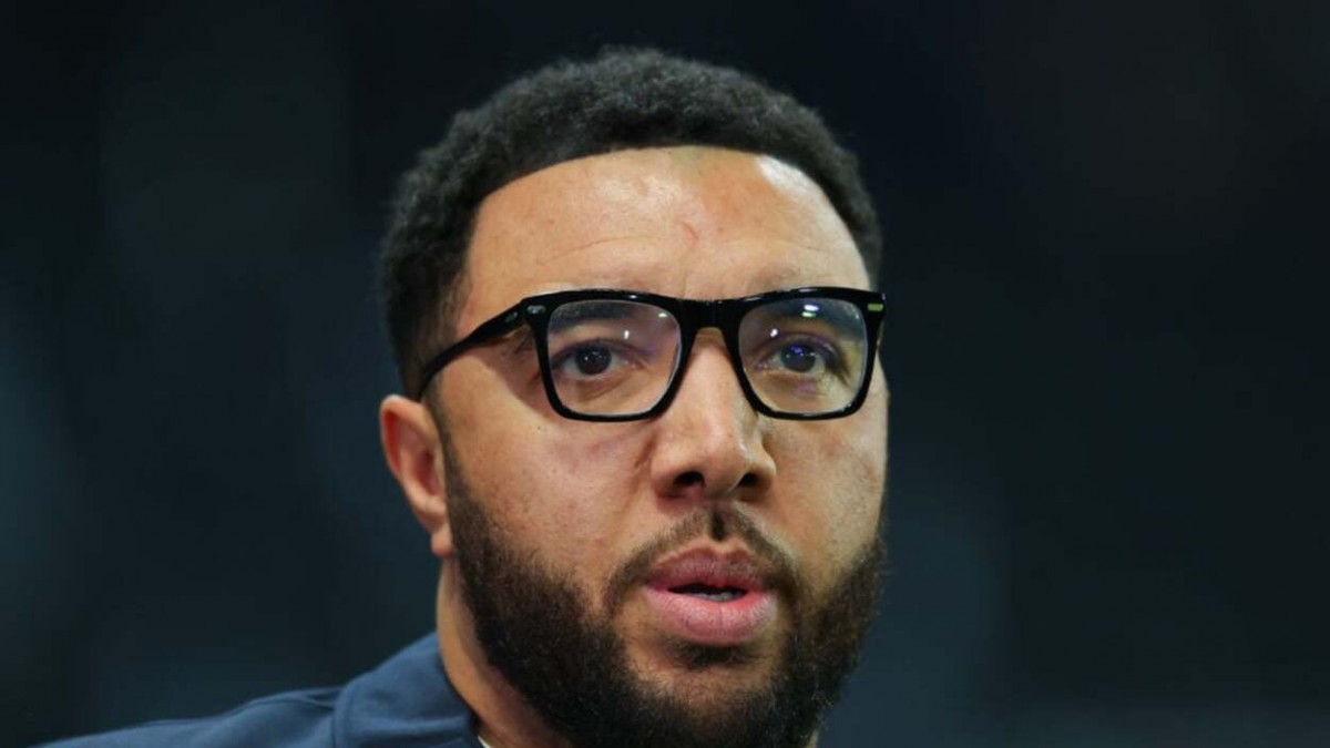 Едкая критика Каррагера: «Назвали себя чемпионами мира, но не могут обыграть новичков Премьер-Лиги!»