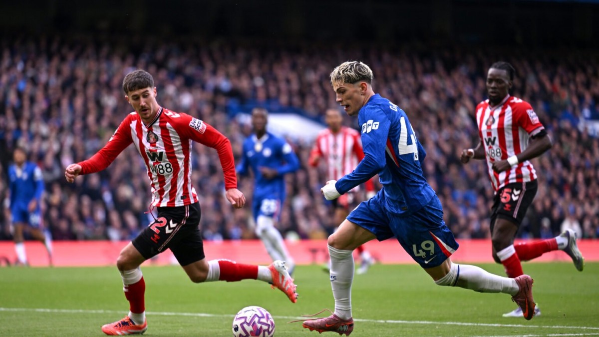 Болельщики «Челси» выплеснули ярость на Энцо Мареску за замену Гарначо Болельщики «Челси» выплеснули ярость на Энцо Мареску за замену Гарначо