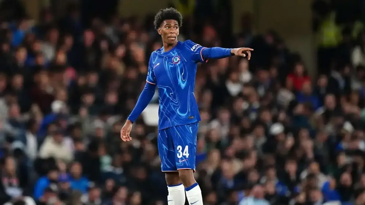 Защитник «Челси» Ачимпонг в порядке — причина замены оказалась банальной