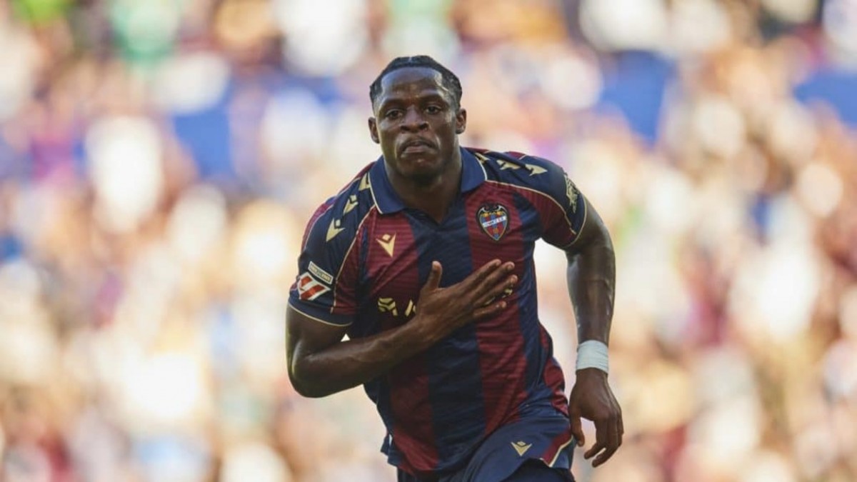 Скауты «Челси» держат в поле зрения звезду «Леванте» Скауты «Челси» держат в поле зрения звезду «Леванте»