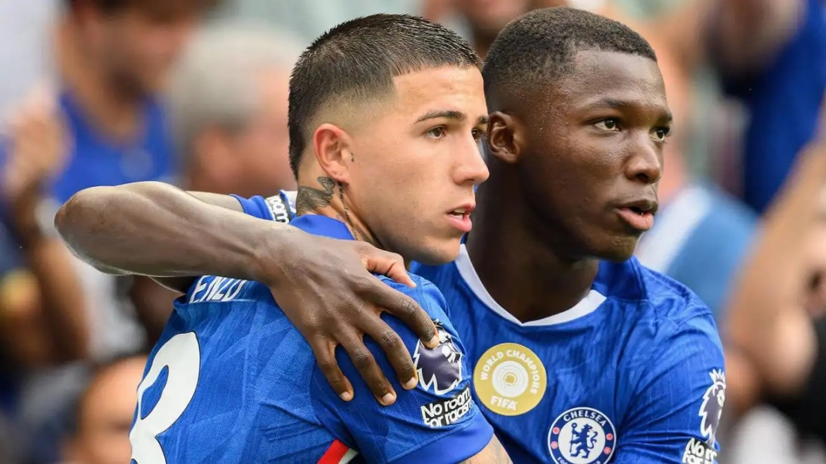 Игрок «Челси» Энцо Фернандес назвал Мойсеса Кайседо осьминогом