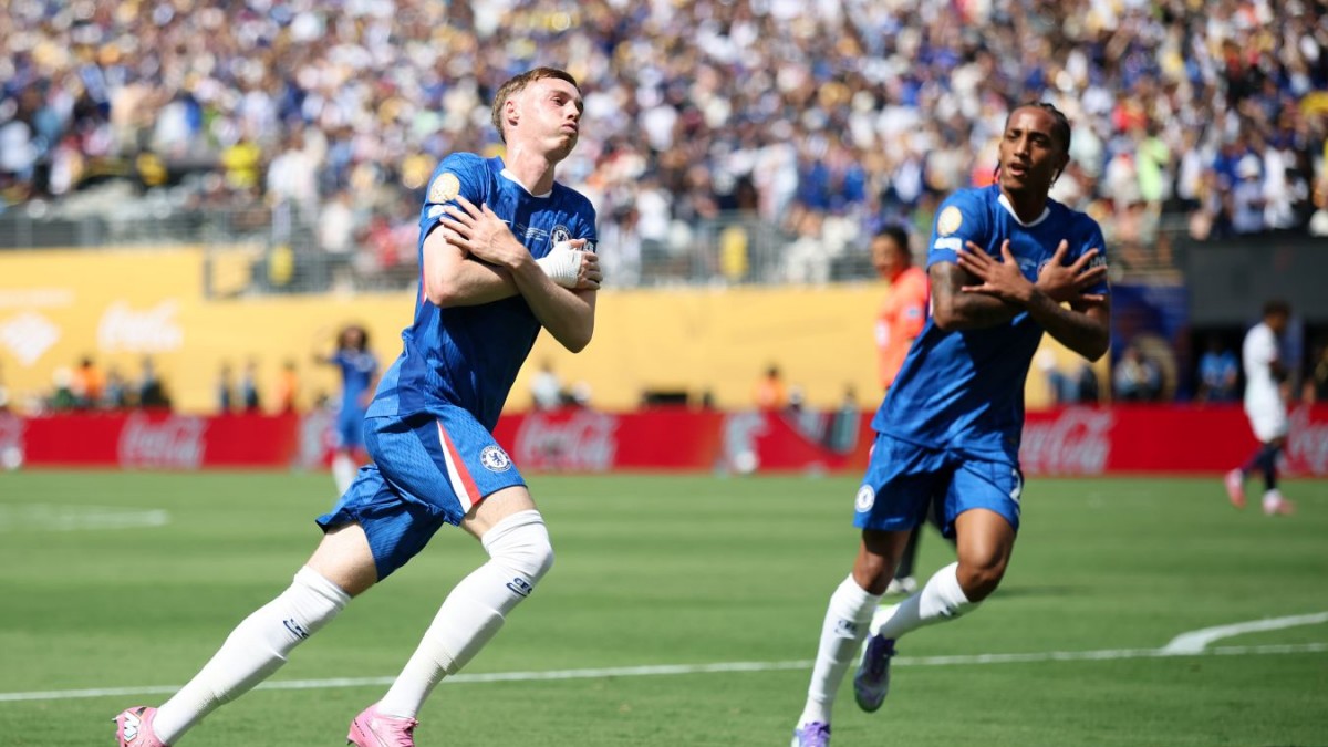 «Челси» и FIFPro World XI: Кого должен догнать Коул Палмер, чтобы стать легендой?