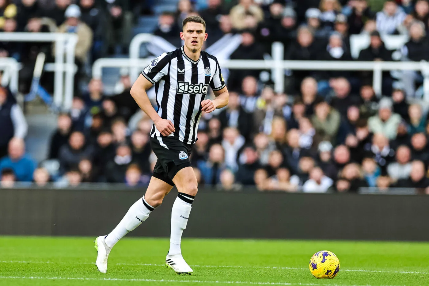 «Ливерпуль» и «Челси» хотят подписать 25-летнюю звезду «Ньюкасла»