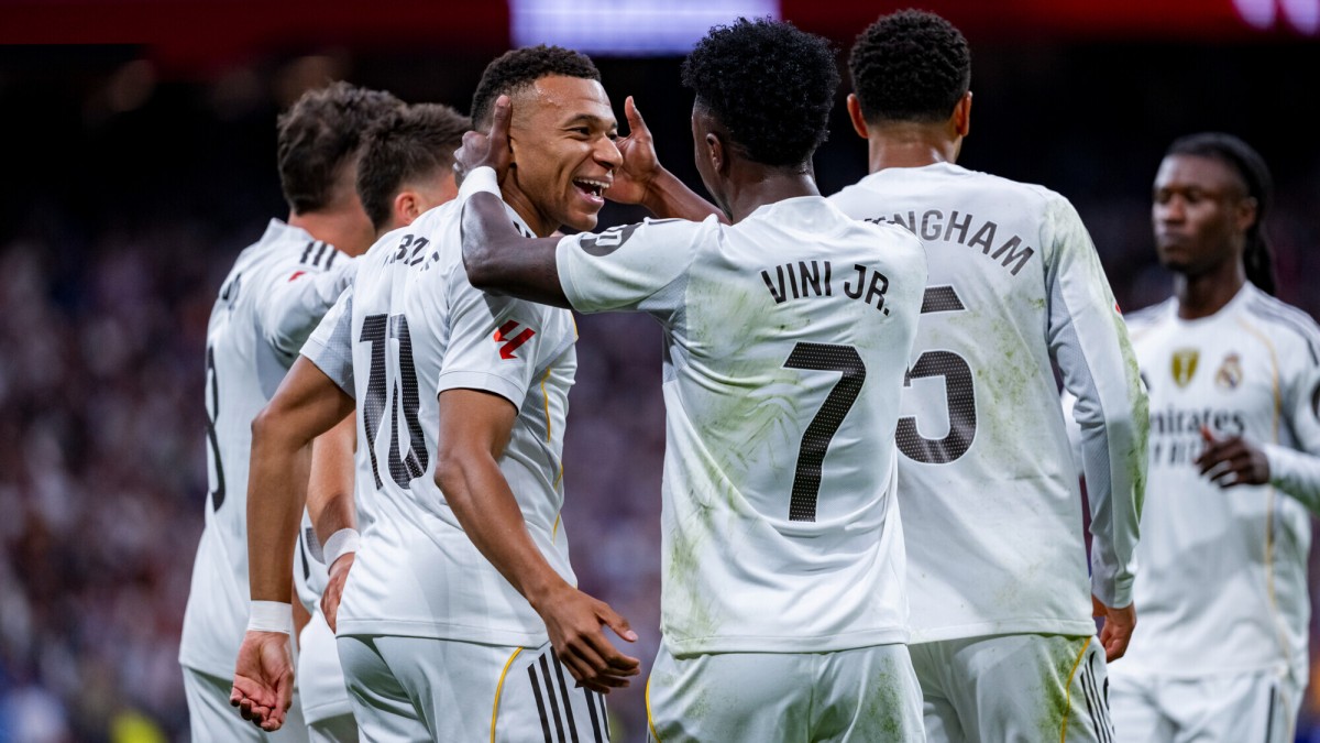 Гвардиола присоединяется к «Челси» в гонке за суперзвездой