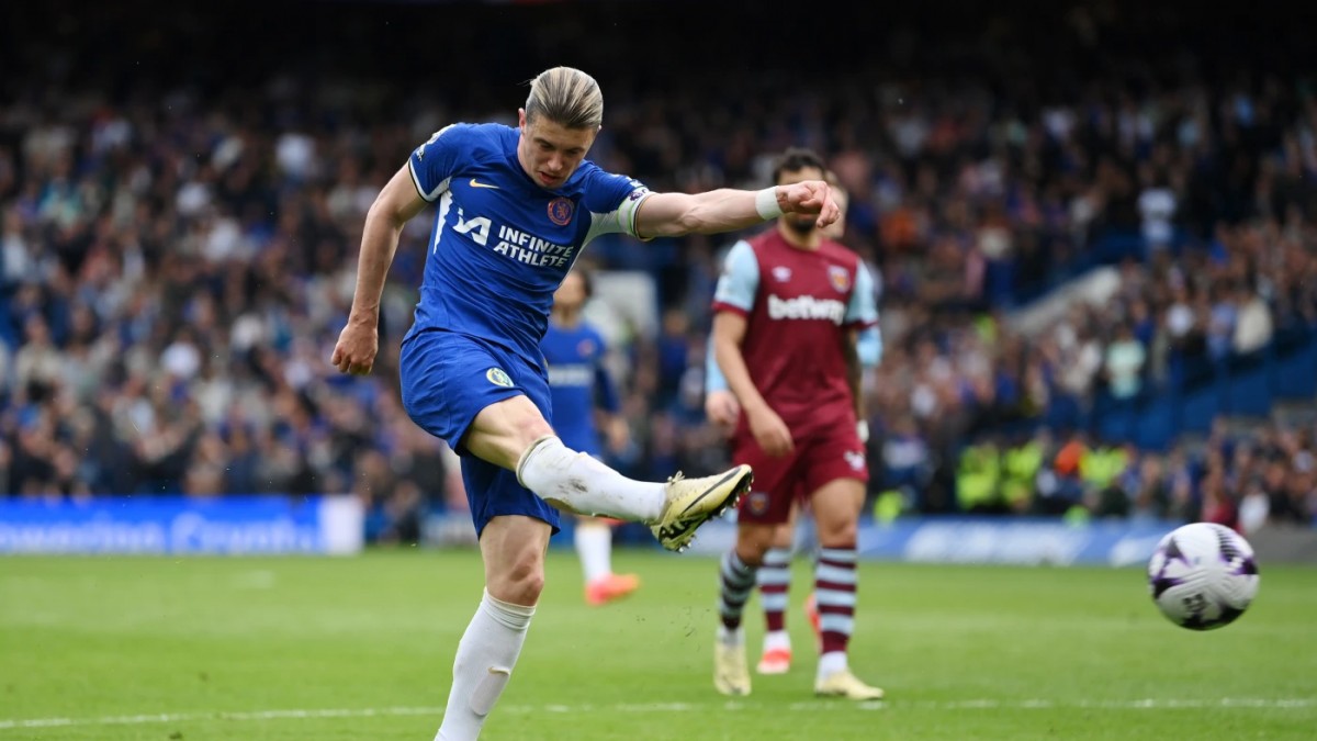 «Манчестер Юнайтед» нацелен на бывшего игрока «Челси»