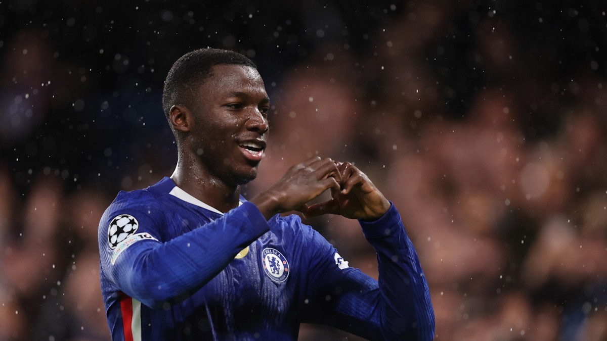 Экс-советник «Сити» раскрывает правду о зарплате Кайседо в «Челси»