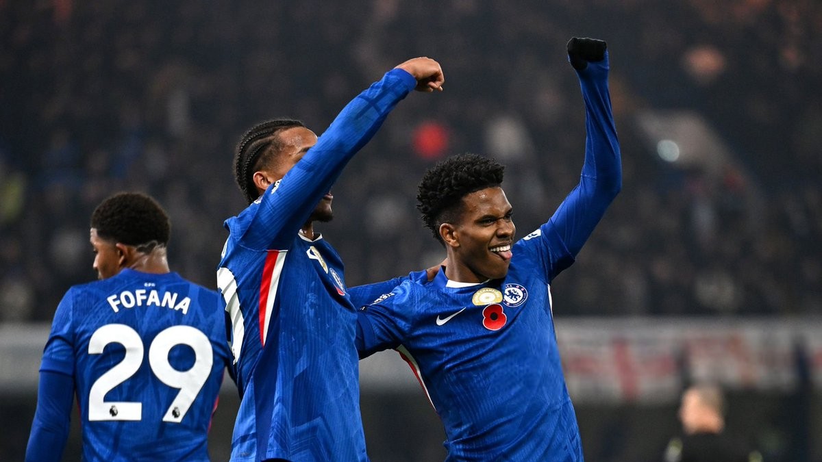 «Он поднимает энергию»: Мареска объяснил, почему фанаты «Челси» обожают Эстевао