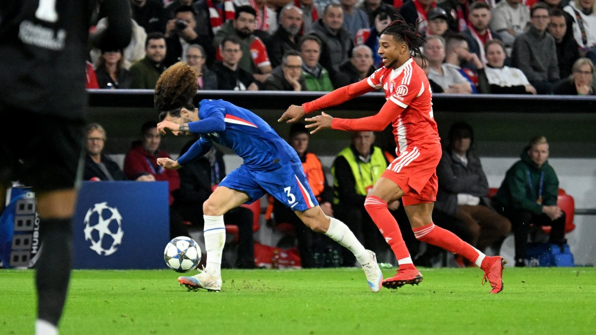 Майкл Олисе назвал самого сложного оппонента из «Челси»