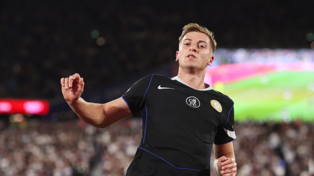 Лиам Делап назвал трансферную цель «Челси» сильнее Вирджила Ван Дейка