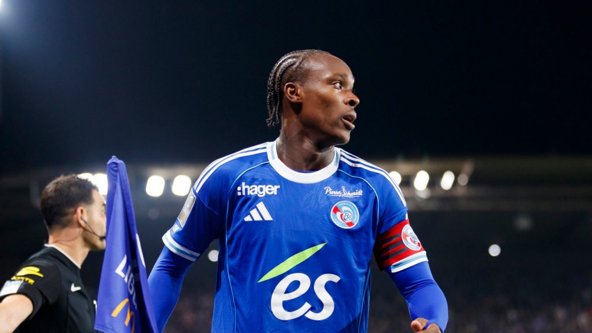 В Англии нарастает ажиотаж с прибытием топ-форварда в «Челси»