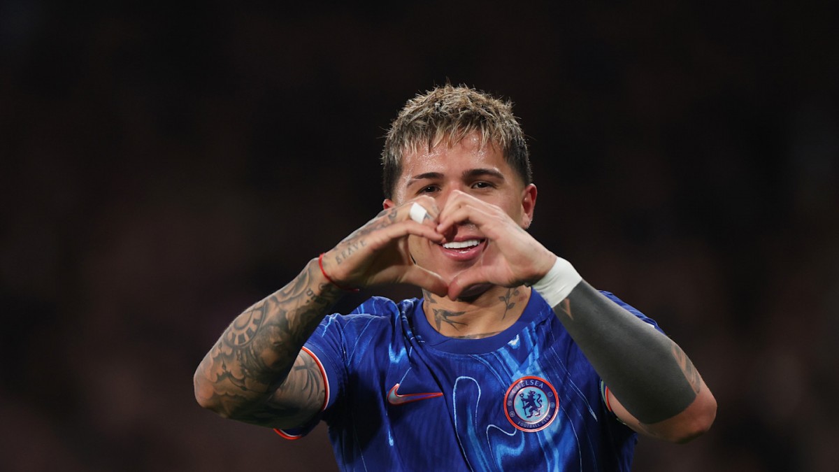 Энцо Фернандес поделился безумием происходящим накануне перехода в «Челси»