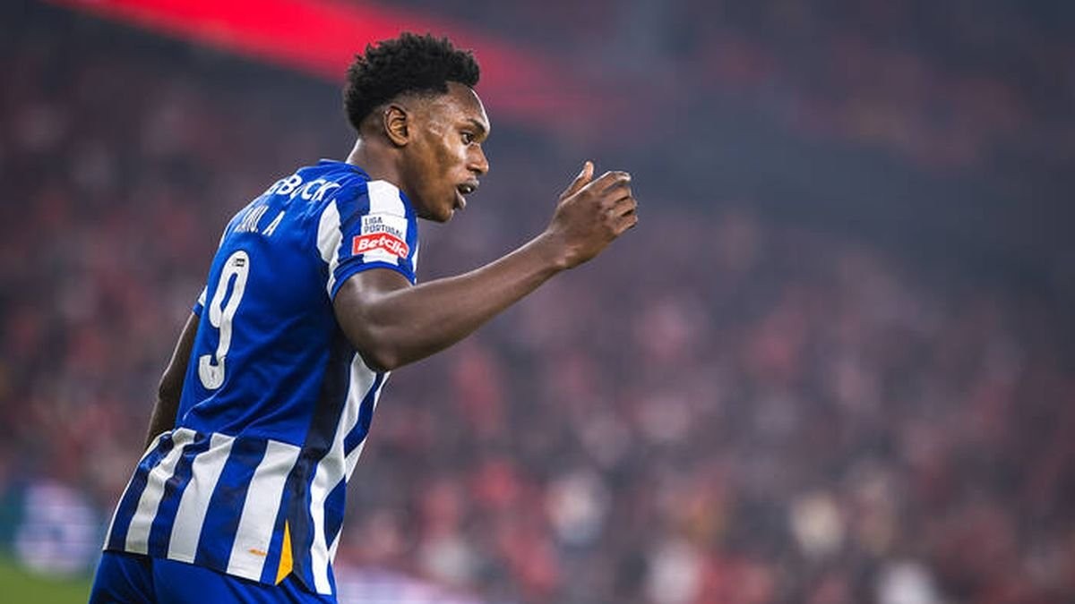 «Челси» вступает в гонку за «мечтой» «Тоттенхэма»