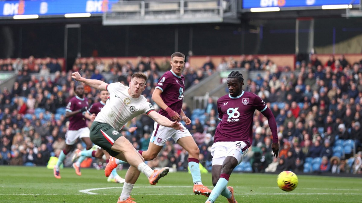 Фанаты «Челси» требуют вернуть Джексона на фоне провала Лиама Делапа