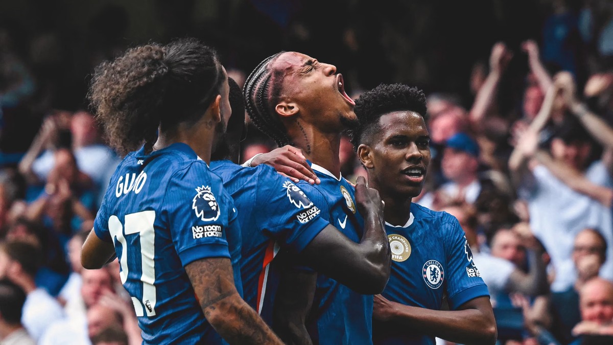 Намеренно ли футбол стал мягче — и хорошо ли это? Глубокий анализ