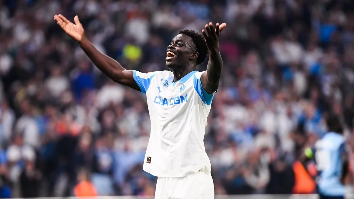 Лондонское дерби на трансферном рынке: «Арсенал» борется с «Челси» за Робиньо