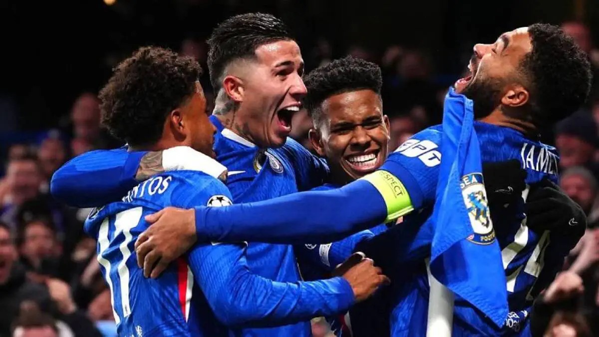 18-летний Эстевао затмил Ямала в историческом разгроме «Барселоны»