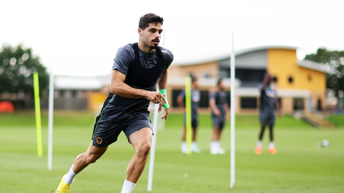 «Челси» отклонил предложение по Педру Нету от топ-клуба Европы