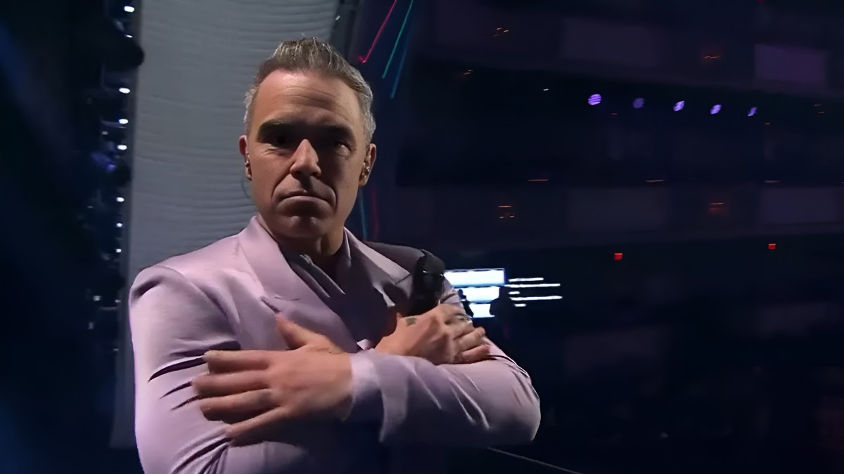 Робби Уильямс повторил празднование Коула Палмера на жеребьевке чемпионата мира