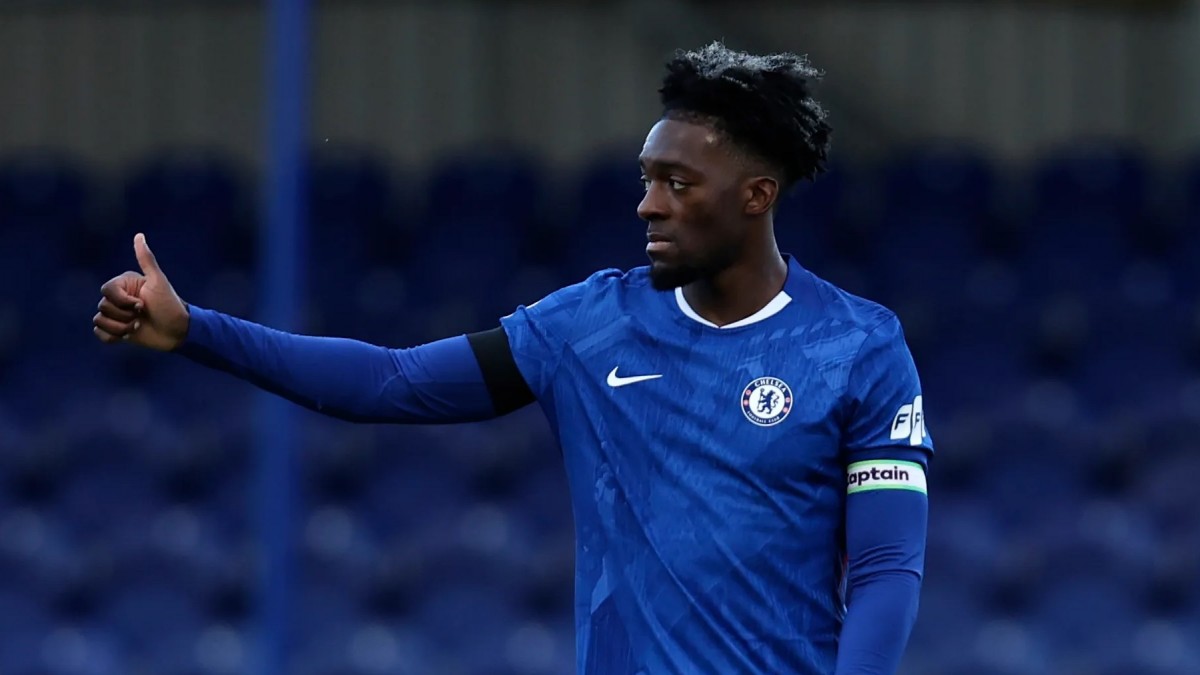Защитник «Челси» Аксель Дисаси выставлен на продажу