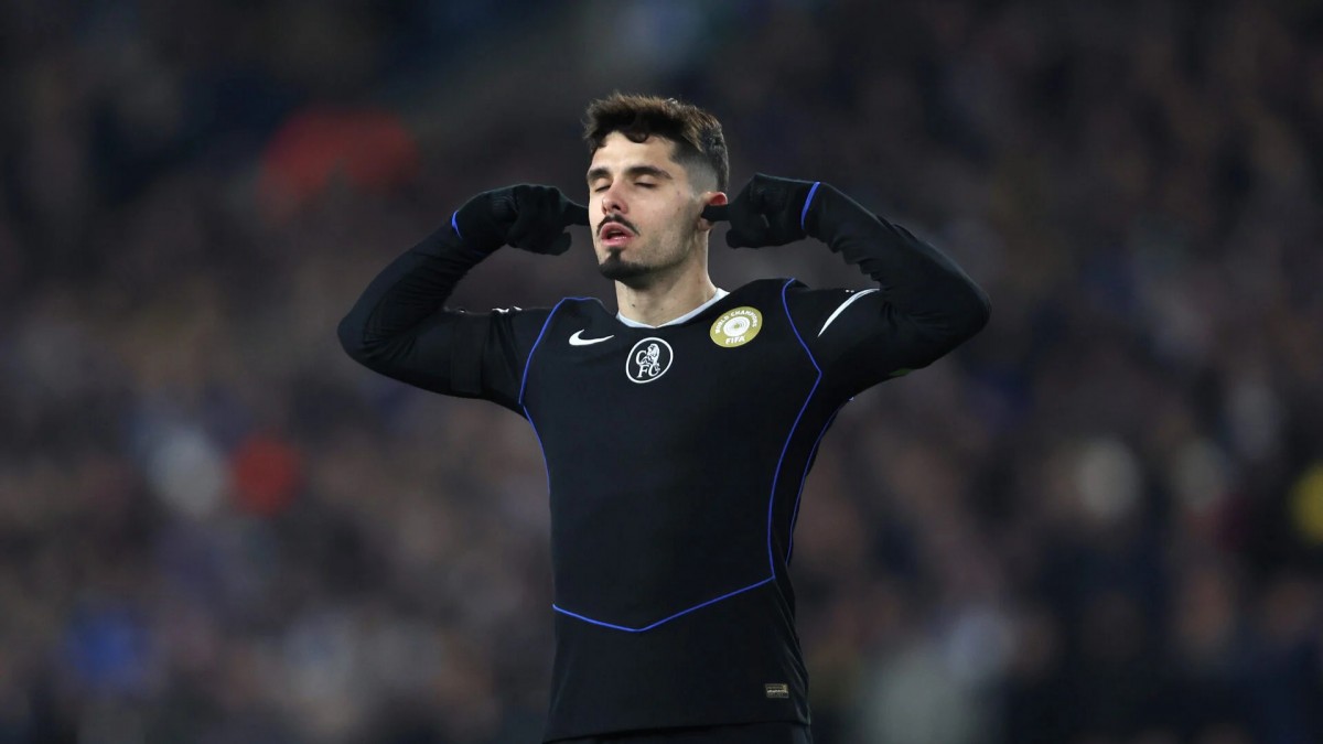 Педру Нету поддразнивал партнеров по «Челси» на тренировке перед матчем с «Аталантой»