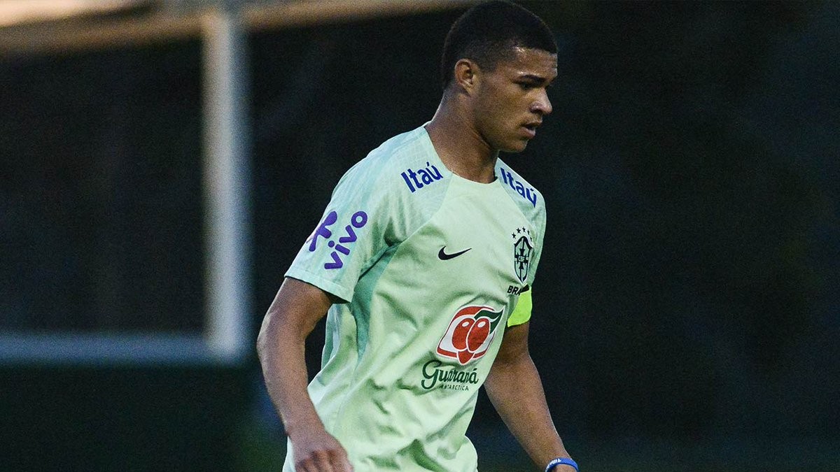 «Челси» нашел защитника, который закончит школу уже после дебюта в АПЛ