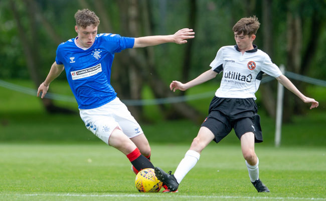 Леон Кинг, челси, рейнджерс, трансфер, интерес, ман сити, ливерпуль