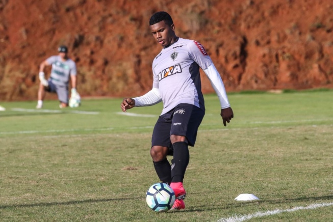 Маркиньос , челси, трансфер, ателетико минейро