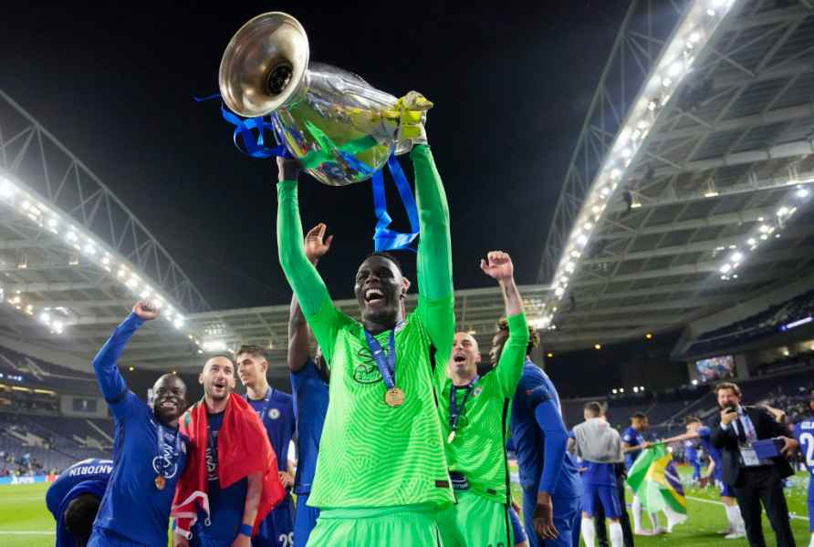 Эдуар Менди, Челси, Сенегальские товарищи, поздравили, Лига чемпионов