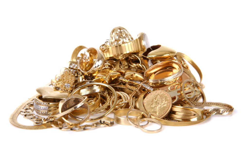 Скупка золота: оценка ювелирных украшений