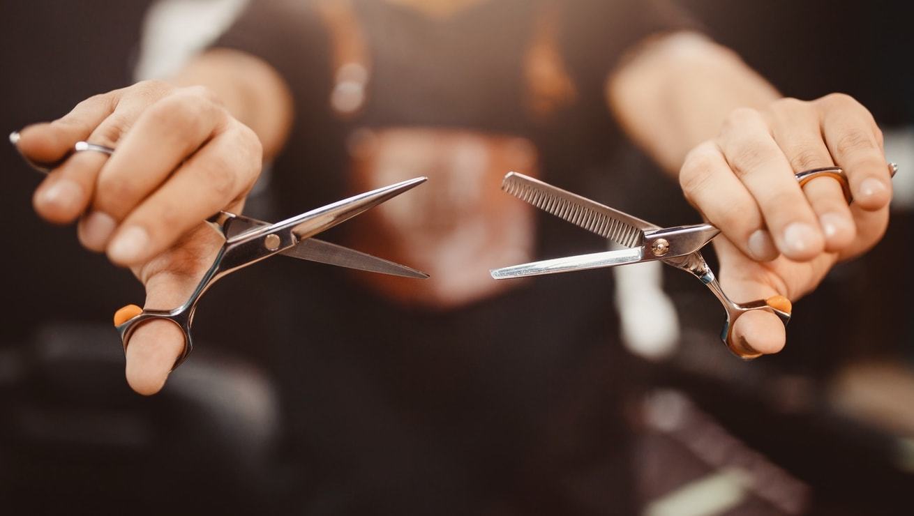 Топ-8 школ парикмахеров с государственной лицензией в Петербурге 2025